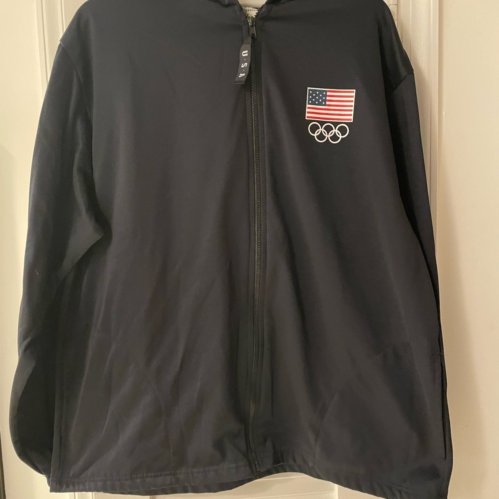 U.S. Olympic Committee jacket w zipper and hood